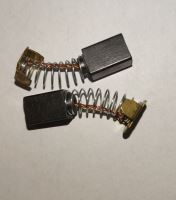 Uhlíkové kefy 5,9 x 8,3 x 12,3 mm (2)