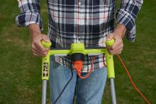 Elektrická sekačka na trávu RLM15E36H Ryobi, 1500W, 36cm (2)